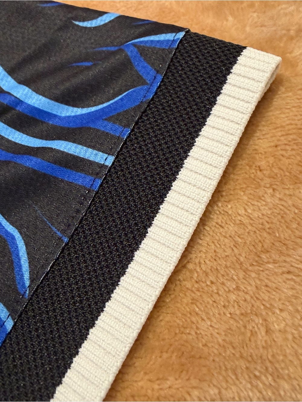 Argentina 2026 Away Authentic Adidas Jersey - Picture 11 of 14